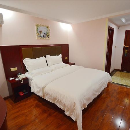 Greentree Inn Shandong Qingdao Development District Sdust Express Hotel Ngoại thất bức ảnh